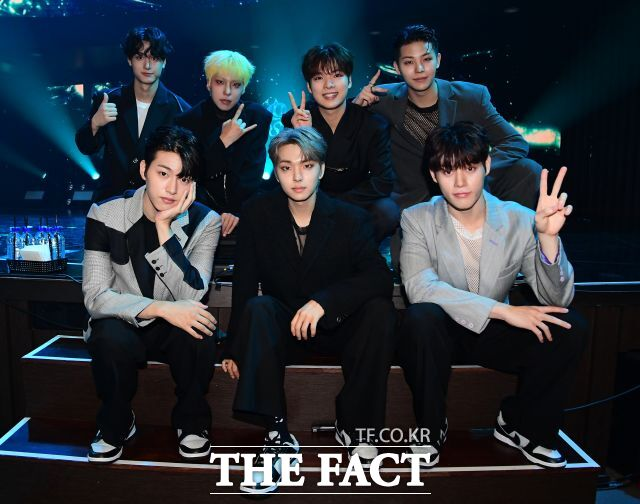 GHOST9OFFICIAL's tweet photo. 🗞

고스트나인, 'I.CON'서 팬과 함께 세운 '기념비'[TF인터뷰]

🔗 https://t.co/NyIbBQeLZf

(출처 : 더팩트 | 네이버 TV연예)
 
#GHOST9 #고스트나인 
#FANNSTAR #팬앤스타 https://t.co/bEFTzoWkOV