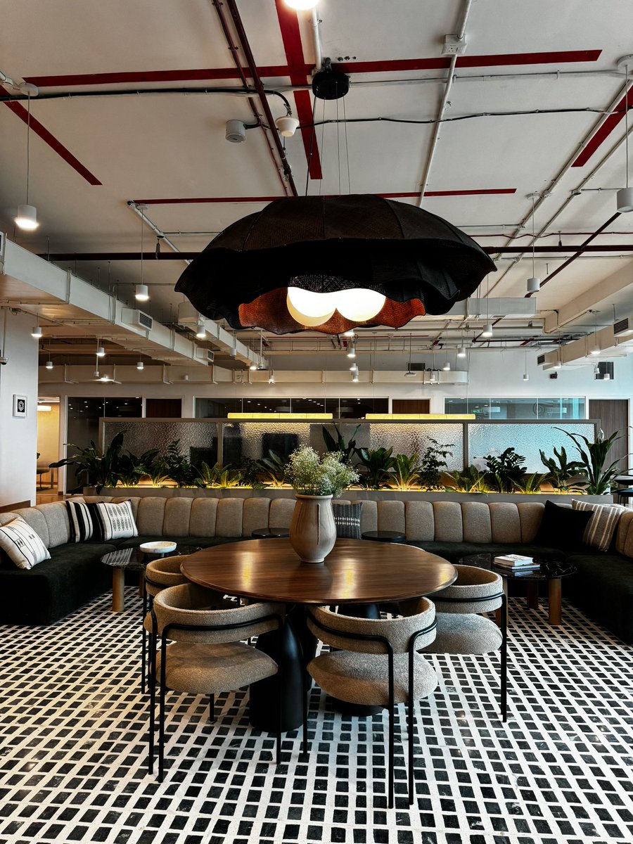 karan_virwani10's tweet photo. Vanakkam Chennai! Excited to open the doors of our first building in the city! Doors open at Olympia cyber space guindy @WeWorkIndia https://t.co/2Au55elxPC