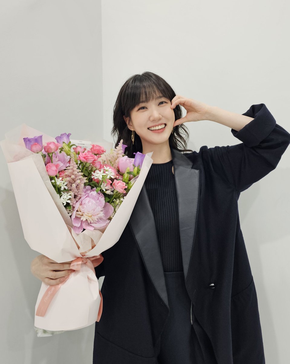 parkeunbinstaff's tweet photo. [📸] 2024 코파 &amp; 니콘 프레스 포토 어워즈

은빈 배우의 사진은
에브리데이 빙고들의 포토 제닉💝

#박은빈 #2024코파니콘프레스포토어워즈 #PARKEUNBUN #KOPANIKONPressPhotoAwards https://t.co/ZKkTmcazGd