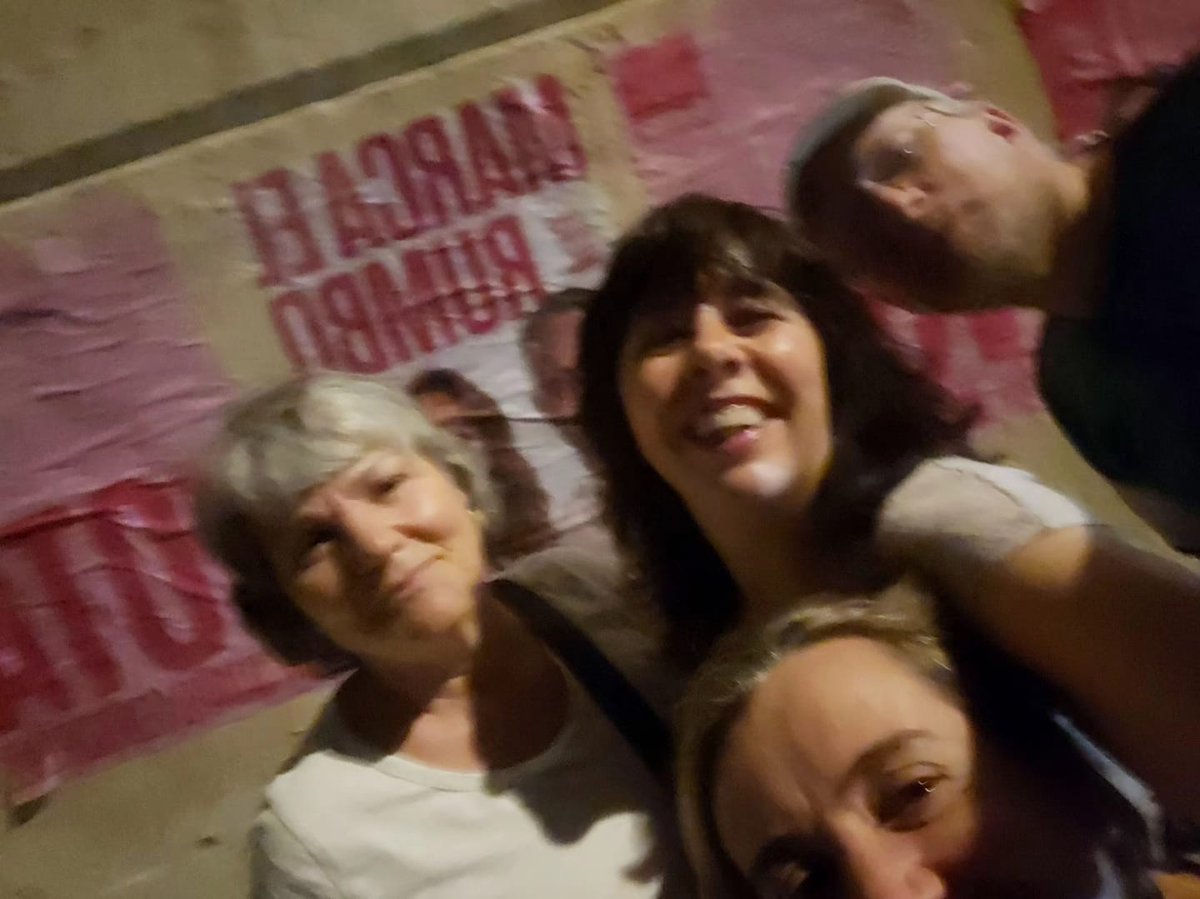 En la campaña de <a href="/sumar/">Sumar</a> para la europeas, con las compas de <a href="/MasMMoratalaz/">Más Madrid | Moratalaz</a>. #EleccionesEuropa2024