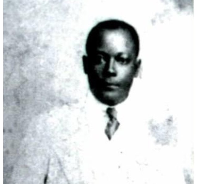 History_Nig's tweet photo. This is Amos Shackleford, 1887-1954, aka The Bread King of Lagos.

Amos Stanley Wynter Shackleford, born in 1887 in the Maroon community of Charles Town, near Buff Bay, Portland, Jamaica, had a significant impact on the history of Lagos, Nigeria, as well as on the food culture of the region. After attending school in Manchester, he secured a job with the Government Railway in 1903 at the age of 15.