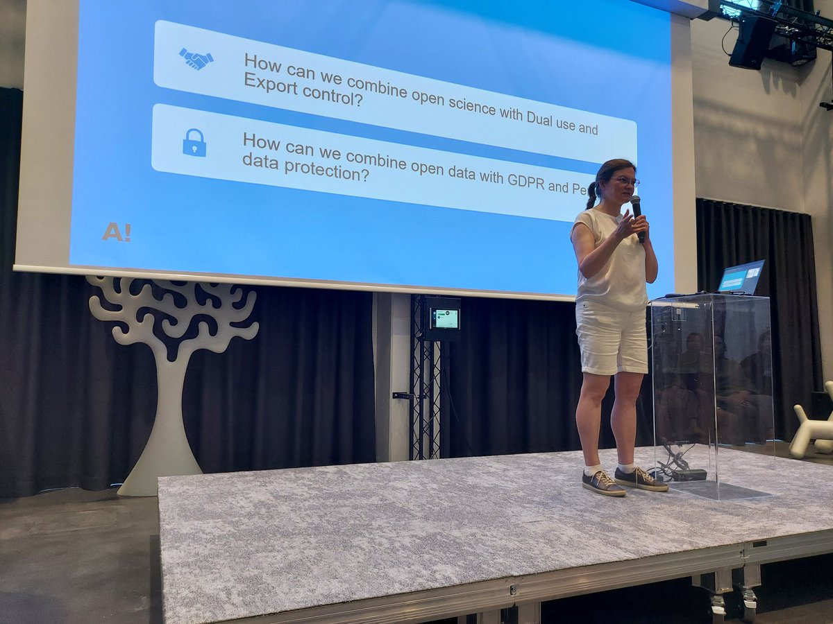 Avoimen tieteen ja tutkimuksen kesäpäivät 2024 ovat käynnissä Aalto-yliopistolla!  #avointiede Avauspuheenvuorossa <a href="/BinghamElla/">Ella Bingham</a> <a href="/AaltoUniversity/">Aalto University</a> Teemana on We <3 Data. Mukana järjestämässä lisäksi <a href="/VTTFinland/">VTT</a> Striimi löytyy linkin takaa! avointiede.fi/fi/tapahtumat/…