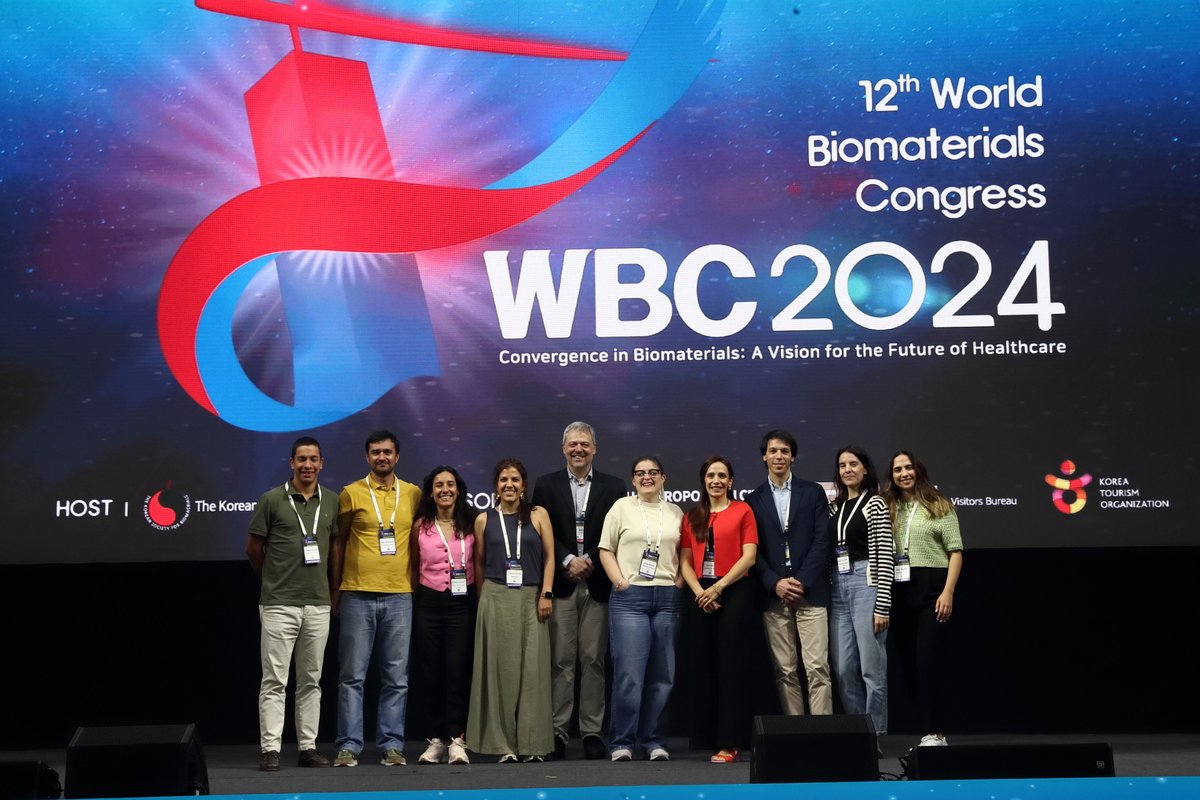 João Mano (@joaofmano) on Twitter photo The <a href="/wbc2024/">WBC2024</a> was a huge success. I had the privilege to present a plenary talk, exposing some of the work developed at <a href="/UnivAveiro/">Universidade Aveiro</a>, <a href="/ciceco_ua/">CICECO – Aveiro Institute of Materials</a>, <a href="/COMPASS_RG/">COMPASS</a>. Great performance from the delegation members of our group during these Olympic games of biomaterials. The <a href="/wbc2024/">WBC2024</a> was a huge success. I had the privilege to present a plenary talk, exposing some of the work developed at <a href="/UnivAveiro/">Universidade Aveiro</a>, <a href="/ciceco_ua/">CICECO – Aveiro Institute of Materials</a>, <a href="/COMPASS_RG/">COMPASS</a>. Great performance from the delegation members of our group during these Olympic games of biomaterials.