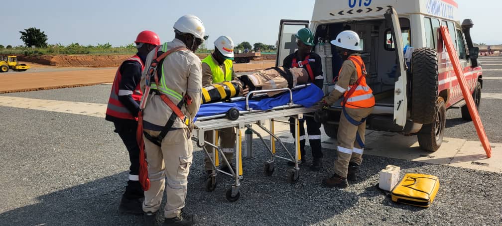 CityAmbulance's tweet photo. We conducted a successful emergency medical evacuation drill exercise at the Motaengil CFT4 site in Buliisa District. The exercise primarily focused on managing casualties with asphyxiation & crush injuries inside the Sela underground. #inspiredtosavelife #remotemedicalservices https://t.co/5jnB1fqN27
