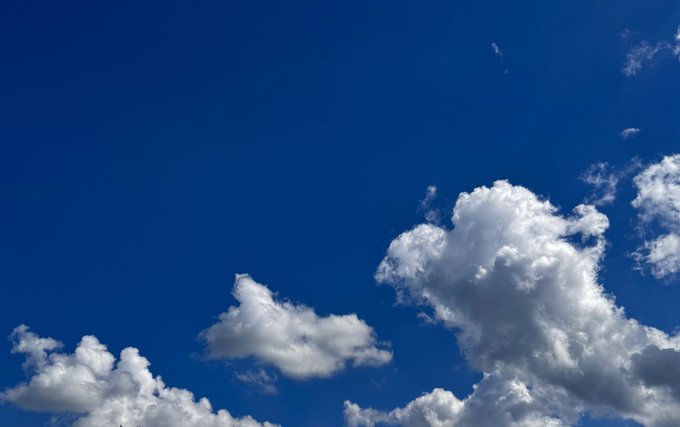 My head in the clouds https://t.co/DApbvYHdOy