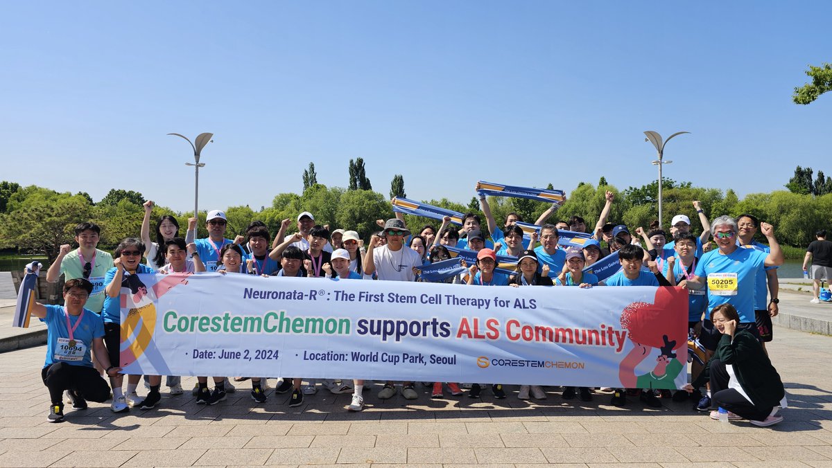 corestemch27286's tweet photo. While in Korea, members of CorestemCheon ran in a marathon to support ALS patients on June 2nd, World ALS Awareness Day! 

It was an incredible opportunity for us to come together and show solidarity with ALS patients worldwide.

#ALSawareness #HopeForALS #LouGehrig https://t.co/1Sj5RIjgLX