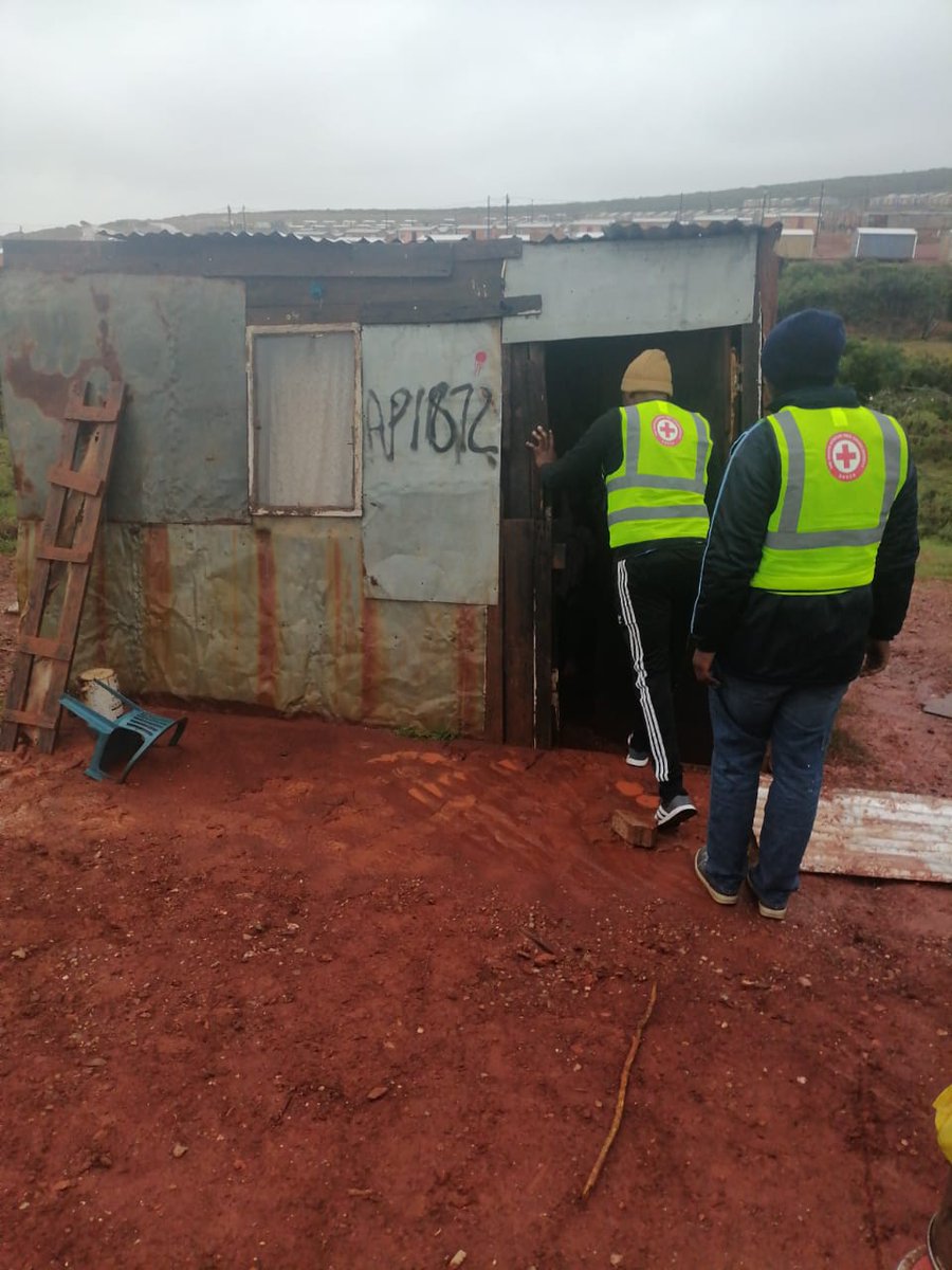 RedcrossSa's tweet image. Following the devastating floods in the Eastern Cape, which happened over the weekend, SARCS has been on the ground providing much needed support to the affected people and communities.

Together, Keeping Humanity Alive. Always Needed, Always There