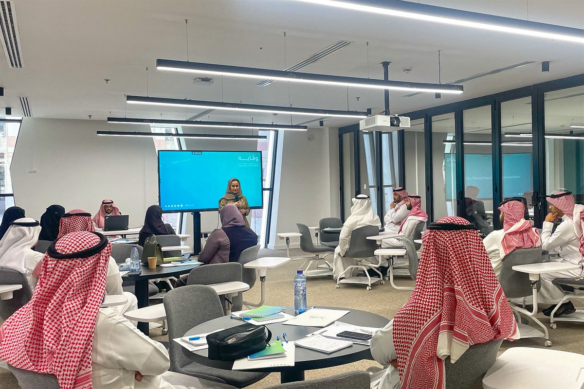 Saudi_PHA's tweet photo. أقامت هيئة الصحة العامة ورشة عمل بعنوان "استعراض خطة التدخلات ذات الأثر العالي للحد من الوفيات الناتجة عن الأمراض غير المعدية ومستهدفاتها" لمدة يومين، بحضور ممثلي التجمعات الصحية في المملكة، لتحقيق أعلى فاعلية ممكنة في التنفيذ.

#هيئة_الصحة_العامة #وقاية https://t.co/Nrc1WxipLq