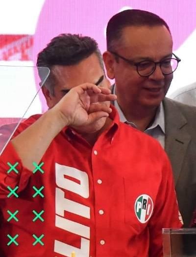 Matador08640286's tweet photo. Captan ALITO llorando 😂🤣 https://t.co/YBVDQPKxG4