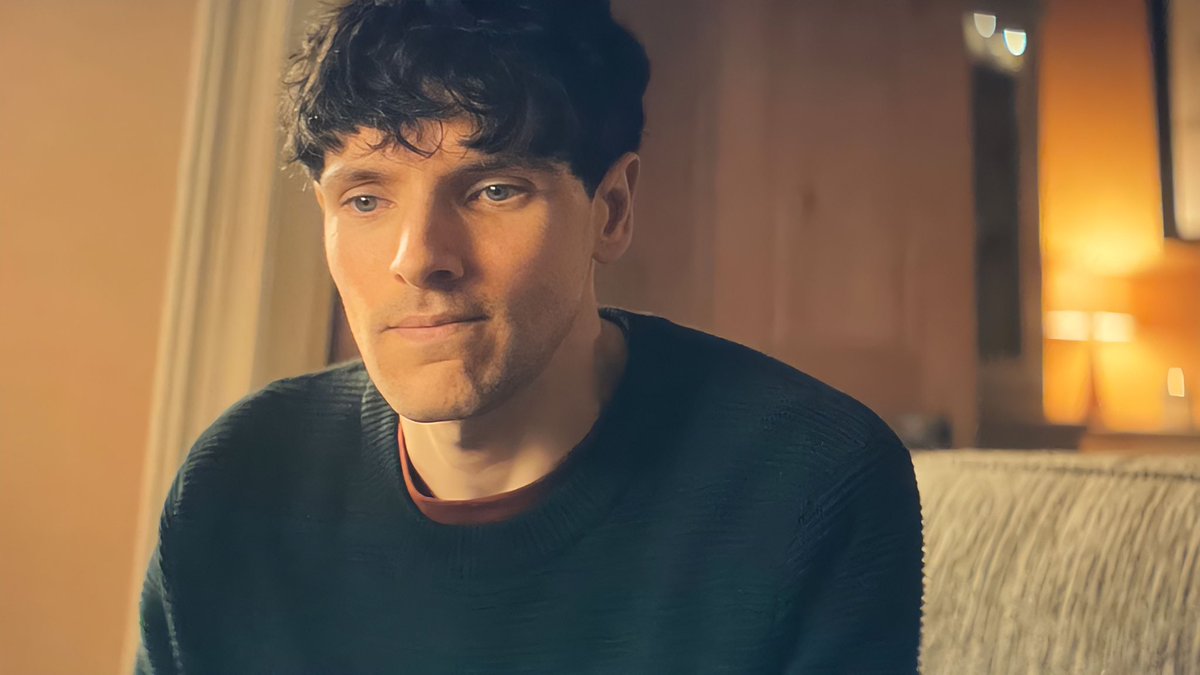 CMagnumfan's tweet image. #ColinMorgan as #JohnathanKennedy in #ThreeFamilies episode 2