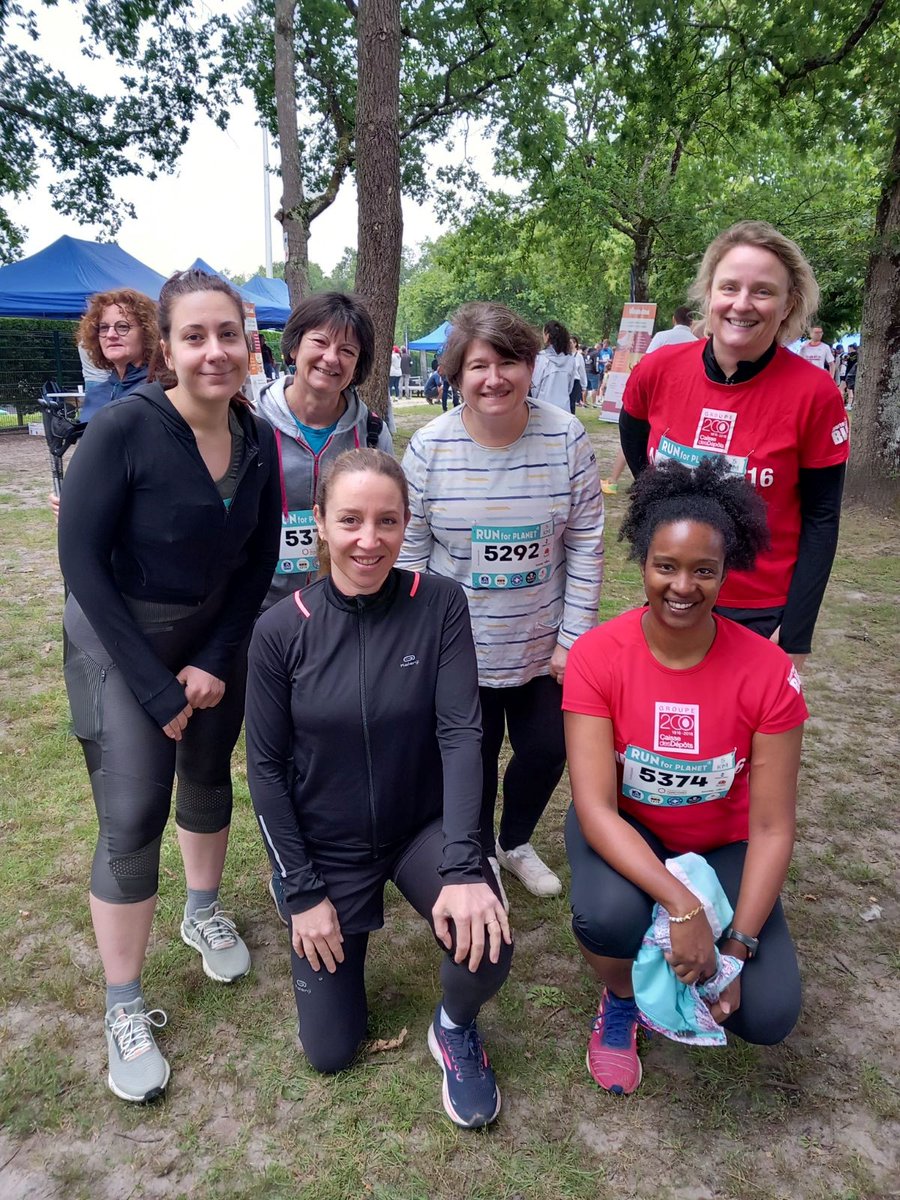 BdT_NAquitaine's tweet photo. 🌍Ce dimanche l’équipe de la @BdT_NAquitaine s'est mobilisée pour la #RunForPlanet🌿à #Talence
Une course éco-responsable et solidaire🏃‍♀️5 ou 10 KM course &amp; marche🏃
👏Félicitations à tous les participants💪💚 https://t.co/S92wxnm8gu