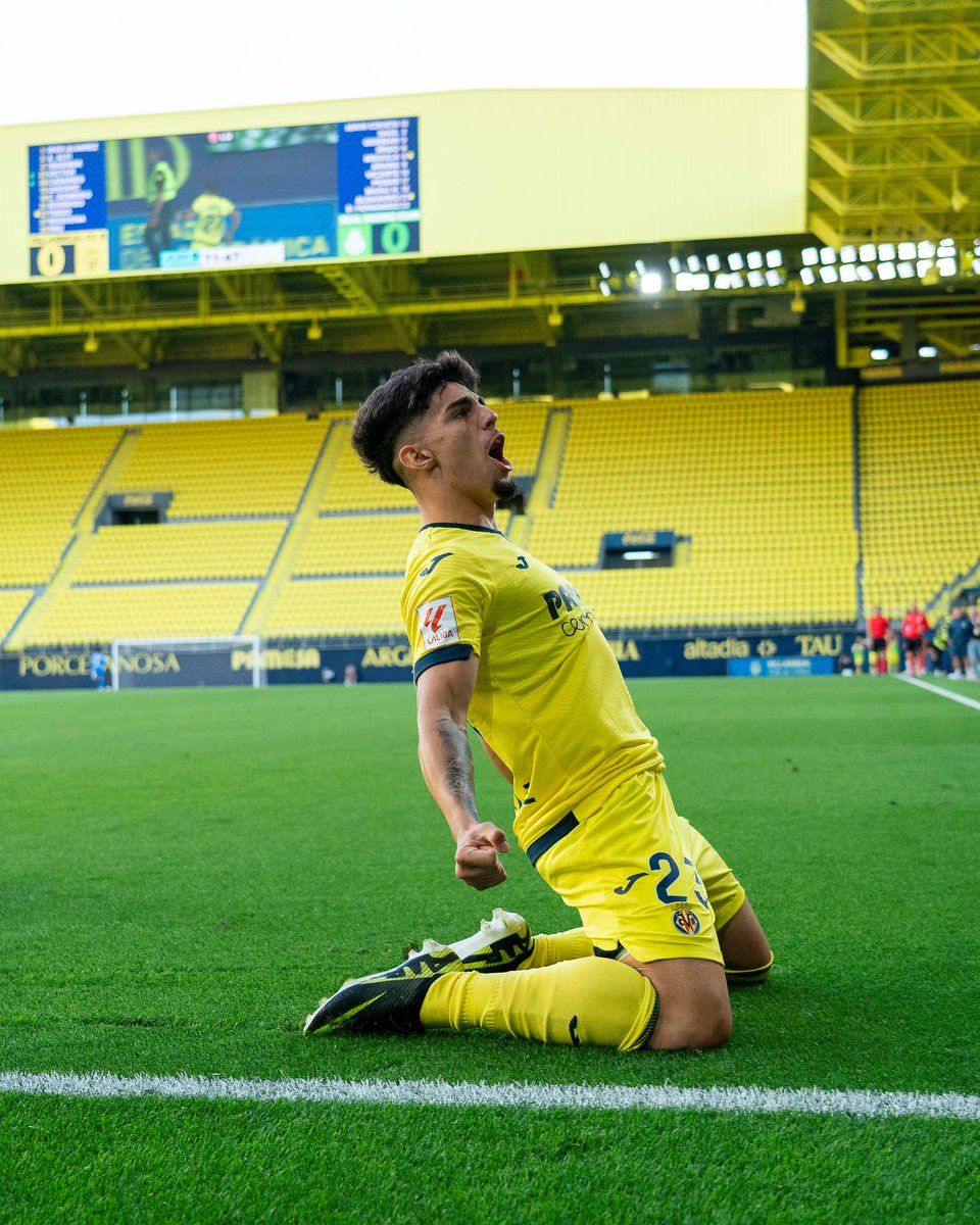 CanteraGrogueta's tweet photo. El primer gol de Víctor Moreno en el fútbol profesional ❤️‍🔥 https://t.co/rOZj9Sr87M