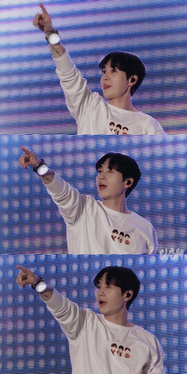 240601 우리의 노래, 대전 #이석훈 

최애의 아이가 생각나던 순간..👀🫶🏻
이서쿤씨는 아이돌이 분명합니다.🩵