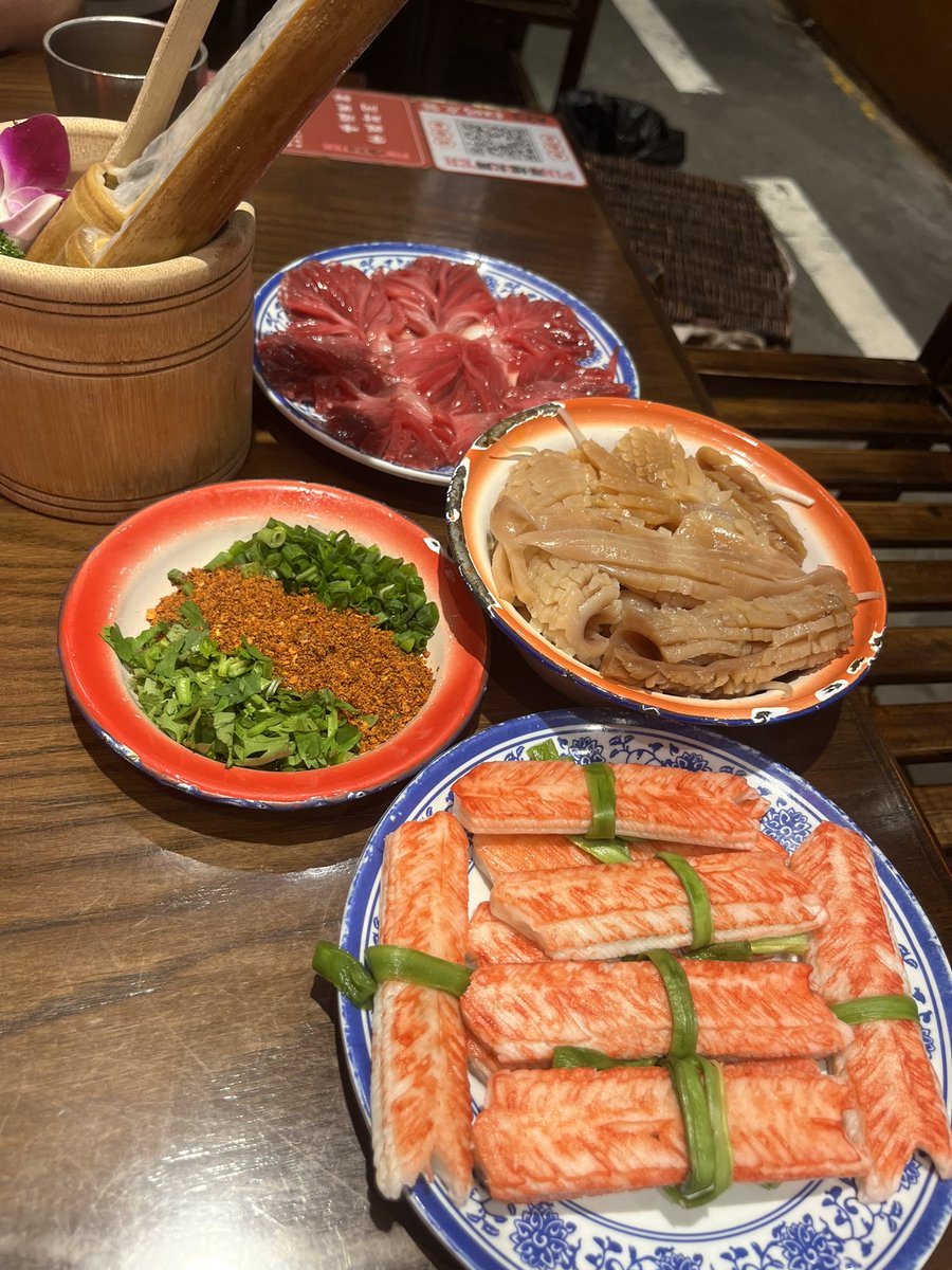 babizi4's tweet photo. 美味佳肴😜 https://t.co/JRSgjEgEAu