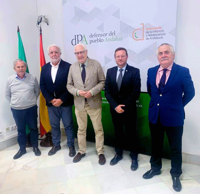 AEMES's tweet photo. El Secretario de la Junta Directiva de AEMES - Asociación Empresarial de Mediadores de Seguros, Fco. Daniel Montalvo Bermejo, presente en la reunión con el Defensor del Pueblo Andaluz

https://t.co/hL0eMi0x1w https://t.co/DEEOeC8cEe