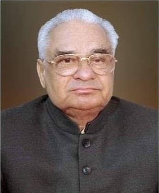 BJP4Haryana's tweet photo. हरियाणा के पूर्व मुख्यमंत्री स्व. चौ. भजन लाल जी की पुण्यतिथि पर भाजपा हरियाणा परिवार उन्हें भावपूर्ण श्रद्धांजलि अर्पित करता है। https://t.co/OVNVKKEirt