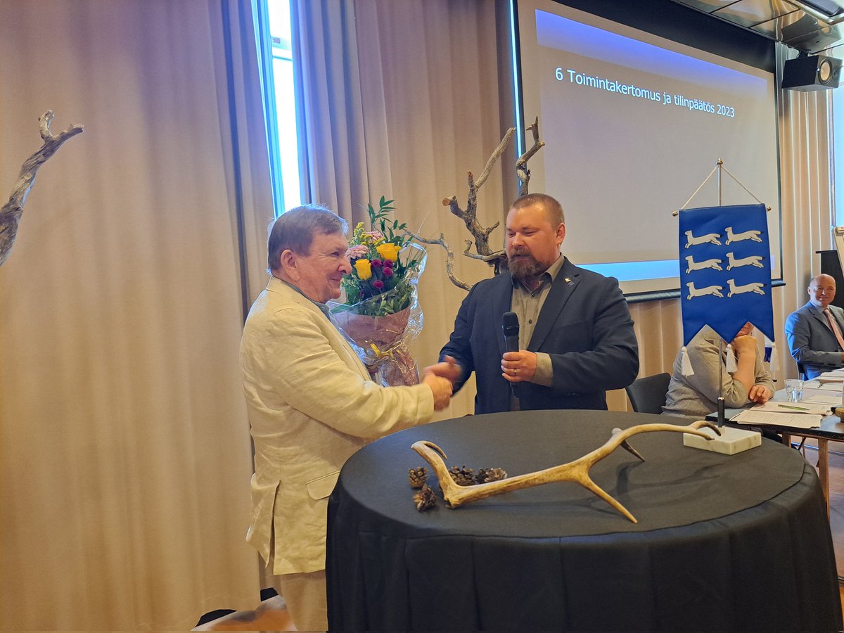 Pohjois-Pohjanmaan maakuntavaltuuston johtoon puheejohtajaksi  valittiin Lyly Rajala <a href="/ppliitto/">Pohjois-Pohjanmaan liitto</a> Onnea uuteen tehtävään.