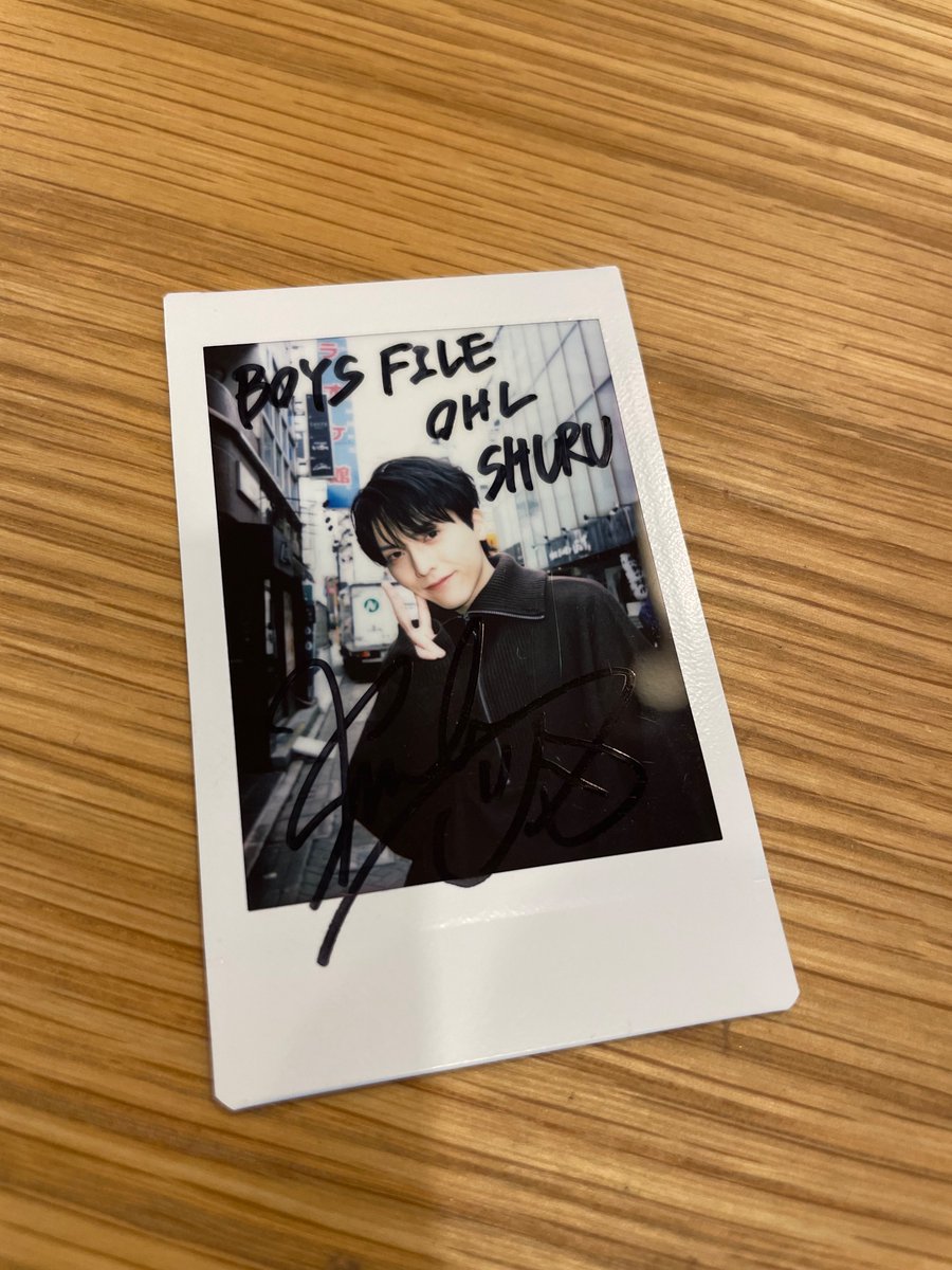 boysfile_jp's tweet photo. 【フォロー＆RP企画】 
『BOYS FILE Vol.16 STREET』 発売中！🗽✨

本日は #OHL の #SHURU さんです！

(@boysfile_jp)と(@shuru_ohl)を 
フォロー&amp;このポストをRPしたら応募完了！ 
※発送は7月末以降

■応募期間は2024年7月20日23:59迄■
ぜひGETしてね！
#BOYSFILE https://t.co/TDWjD4PtP9