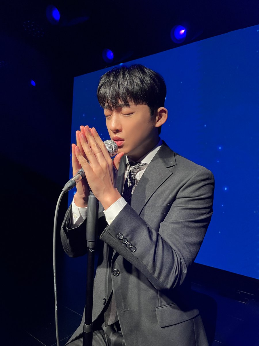 SST_horse's tweet photo. [📸] 

노래하는 승태가 최고라는 걸 아시나요🙏

#신승태 #ShinSengTae 
#트로트야생마 https://t.co/7DRjxUgYJo