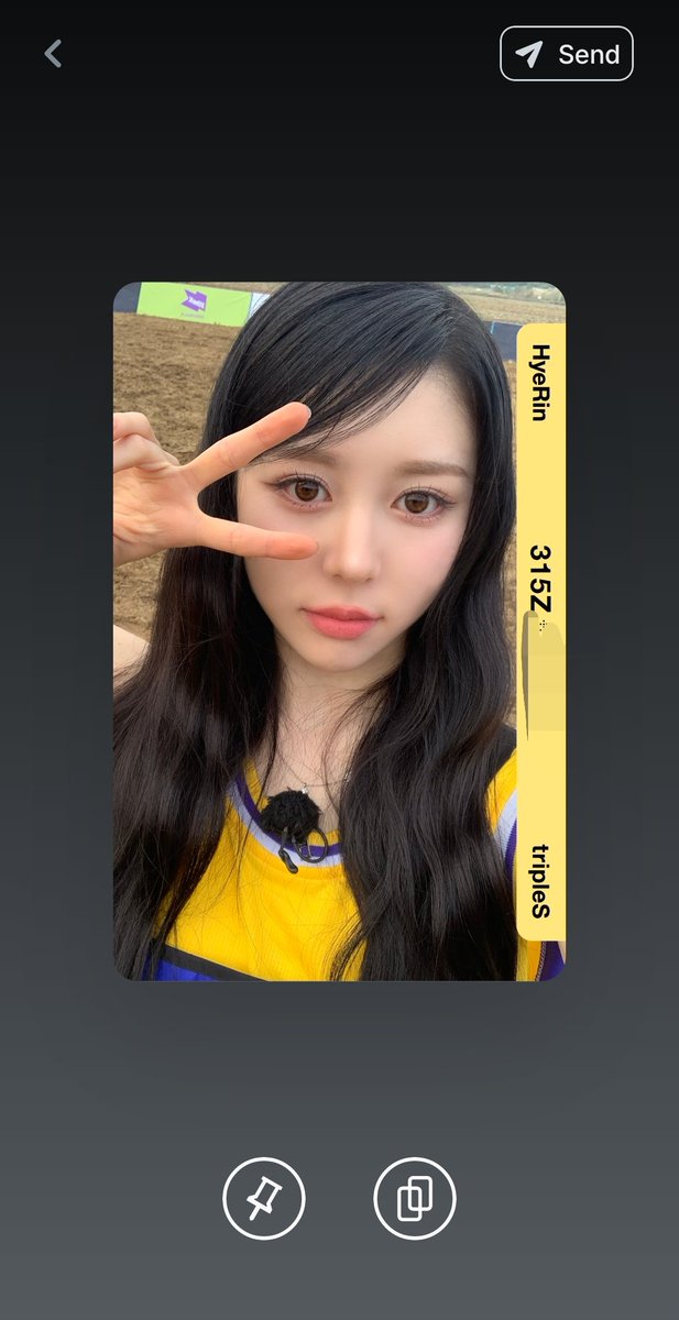 Chaeyeonluvsm's tweet photo. My 6nd objekt giveaway ⚘️

Member of your choice !

Rules :
- follow me,like,rt 
- comment your cosmo id 

 for extra entries:
 - 80 entries if you give my bias in dreamcatcher! 
 - 50/ 100 entries if you send any Objekt / chaeyeon 

My ID: semiluvsm 
( 5 winners )
End : 7 june https://t.co/BeE6ZKc6Hi