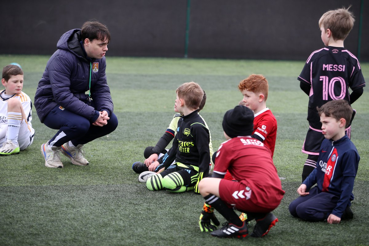 NTFC_CT's tweet photo. Thank you to everyone who attended last weeks Holiday Course Programme ⚽️

It was great to see so many smiling faces across the week from our Pan D, Girls, Goalkeeper &amp; Soccer School sessions!

We look forward to seeing you all again this summer🙌

#ProudToBe #ShoeArmy👞 https://t.co/R2n006EOwJ