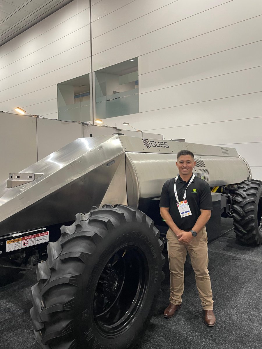 We’re all set up and ready for #HortCon24. With props like these 👇 you can’t miss the John Deere stand #5ML #GUSS