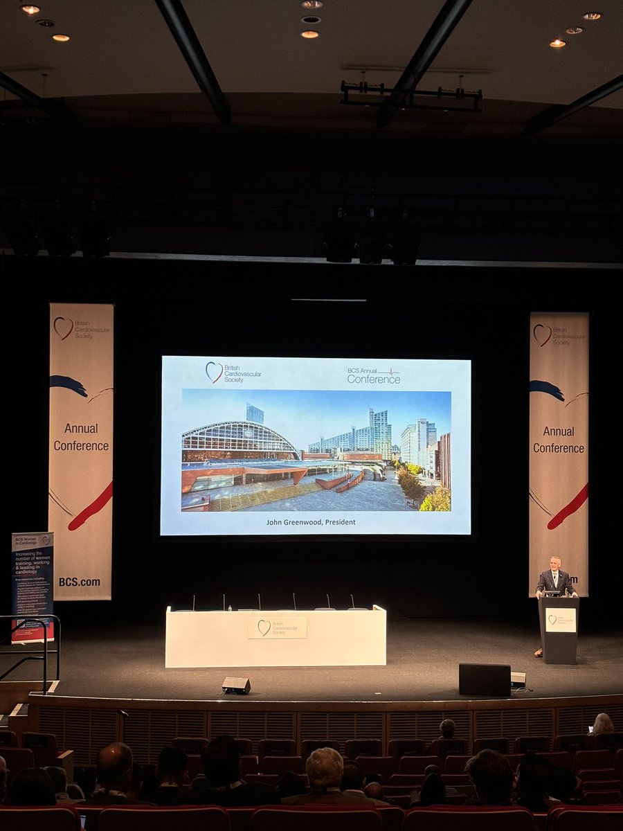 KathrynMcGurk's tweet photo. Great to be at @BSCResearch conference this week - presenting Tuesday 12.30pm Charter 2 and will be at poster 136 on Wednesday at 10am 🧬 #trabeculation #BSCR2024 https://t.co/DoZd1c4Amt