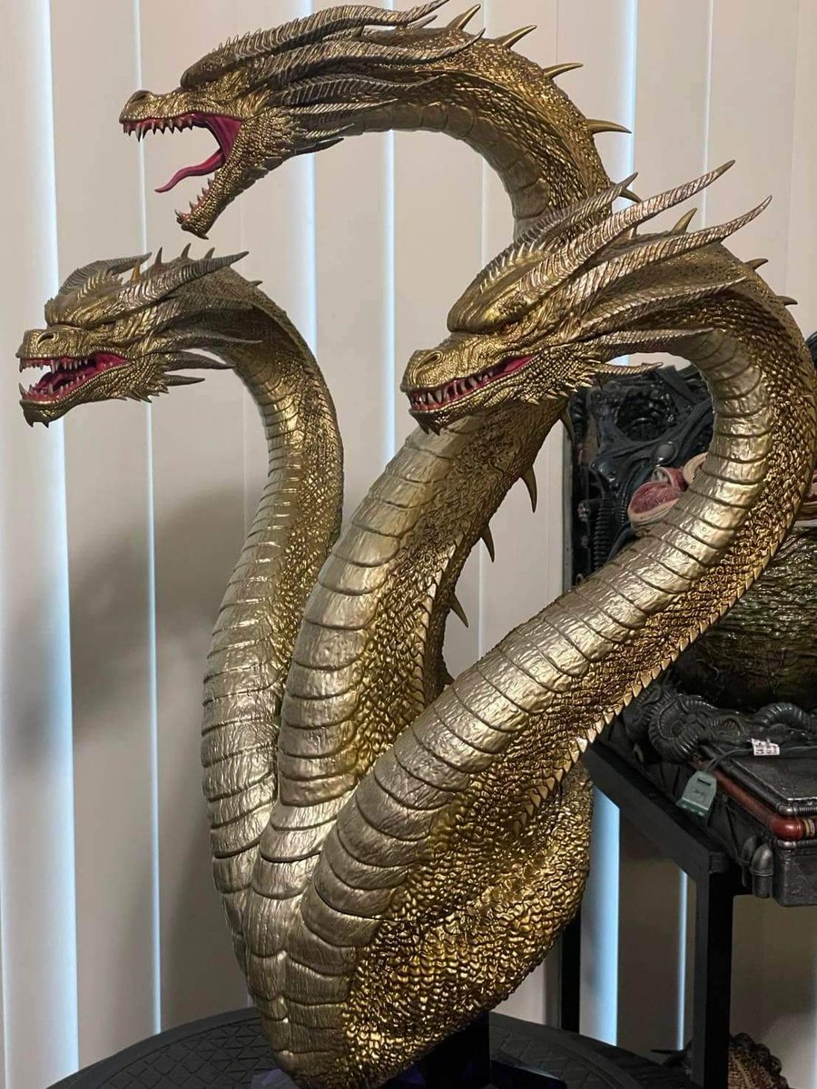 Zetto_JO's tweet photo. Collaboration with @jyl3dstudio to make this Gigantic Ghidorah Bust to Hawaii
DM @jyl3dstudio if you looking for one for yourself!!
#哥吉拉 #正宗哥吉拉 #Godzilla #ShinGodzilla #Godzilla2016 #3dprinting #Godzilla3D #基多拉 #翻模 #實體化模型 https://t.co/baGOYqvrI2