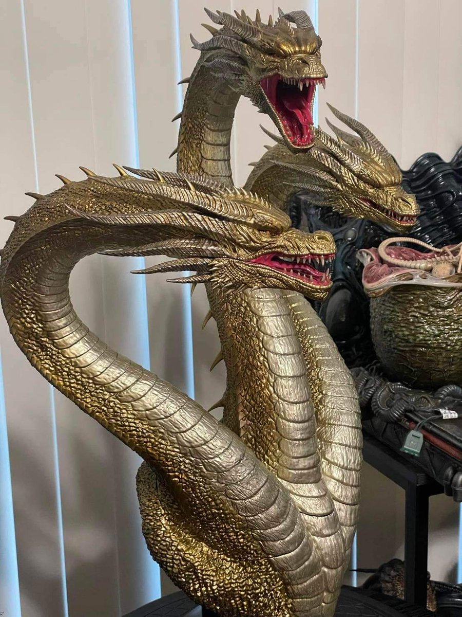 Zetto_JO's tweet photo. Collaboration with @jyl3dstudio to make this Gigantic Ghidorah Bust to Hawaii
DM @jyl3dstudio if you looking for one for yourself!!
#哥吉拉 #正宗哥吉拉 #Godzilla #ShinGodzilla #Godzilla2016 #3dprinting #Godzilla3D #基多拉 #翻模 #實體化模型 https://t.co/baGOYqvrI2