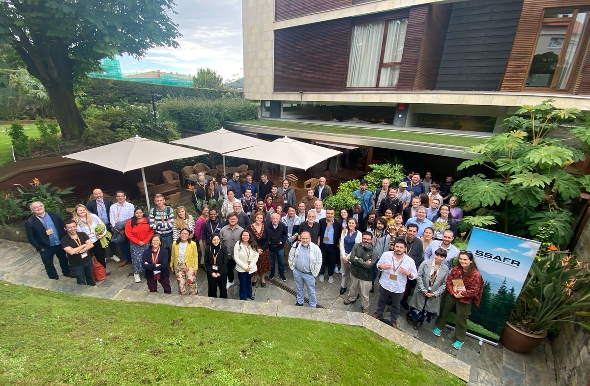 The 20th Symposium on Systems Analysis in Forest Resources (SSAFR 2024) took place this year in Hondarribia, Basque Country, Spain. 
Forests Monitor proudly sponsored two awards. The winners' names will soon be revealed, so stay tuned.
More on the event: decisiones.ctfc.cat/SSAFR2024/
