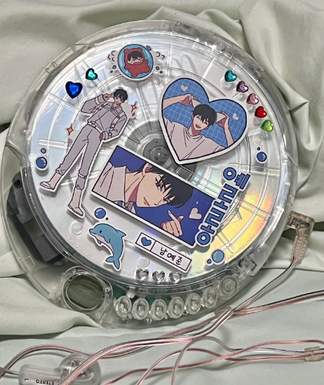 어썸리 tweet media