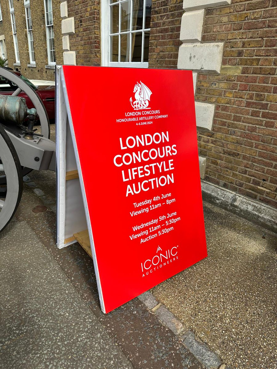 So the set up begins for our lifestyle auction at @LondonConcours! 

This is not one to miss, there are some tremendous lots on offer, this Wednesday 5th June. 

#iconicauctioneers #londonconcours