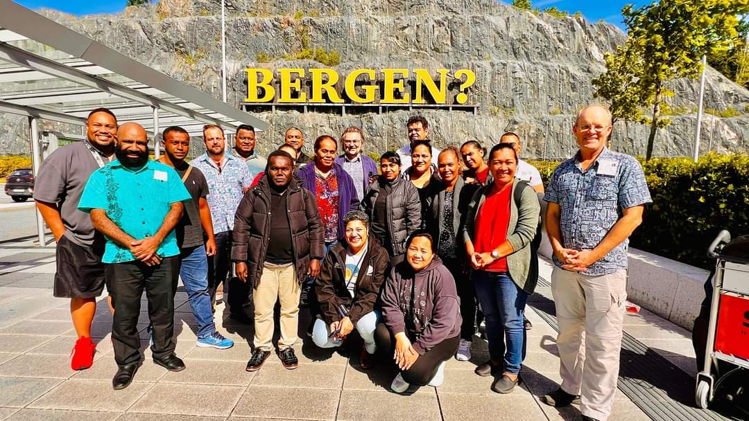 EdvardHviding's tweet photo. The Norway-Pacific Ocean-Climate Scholarship Programme #N_POC has landed in Bergen! 17 Fiji-based Pacific PhD candidates are spending the next two weeks in coursework @ the Bergen Summer Research School #2030Agenda #OceanClimateNexus #SIDSpartnership #PacificKnowledge @PSIDSnyc https://t.co/ThnZdah7ei