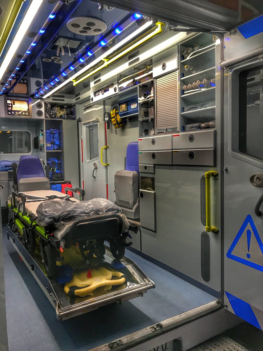 A ver si nos entra en la cabeza que la sanidad NO es un negocio, es servicio público.

La sanidad NO está para generar ingresos, si no para generar calidad de vida a los usuarios.

Lo destinado a sanidad no es un gasto, es INVERSIÓN.

¿Qué precio le ponen a una vida?