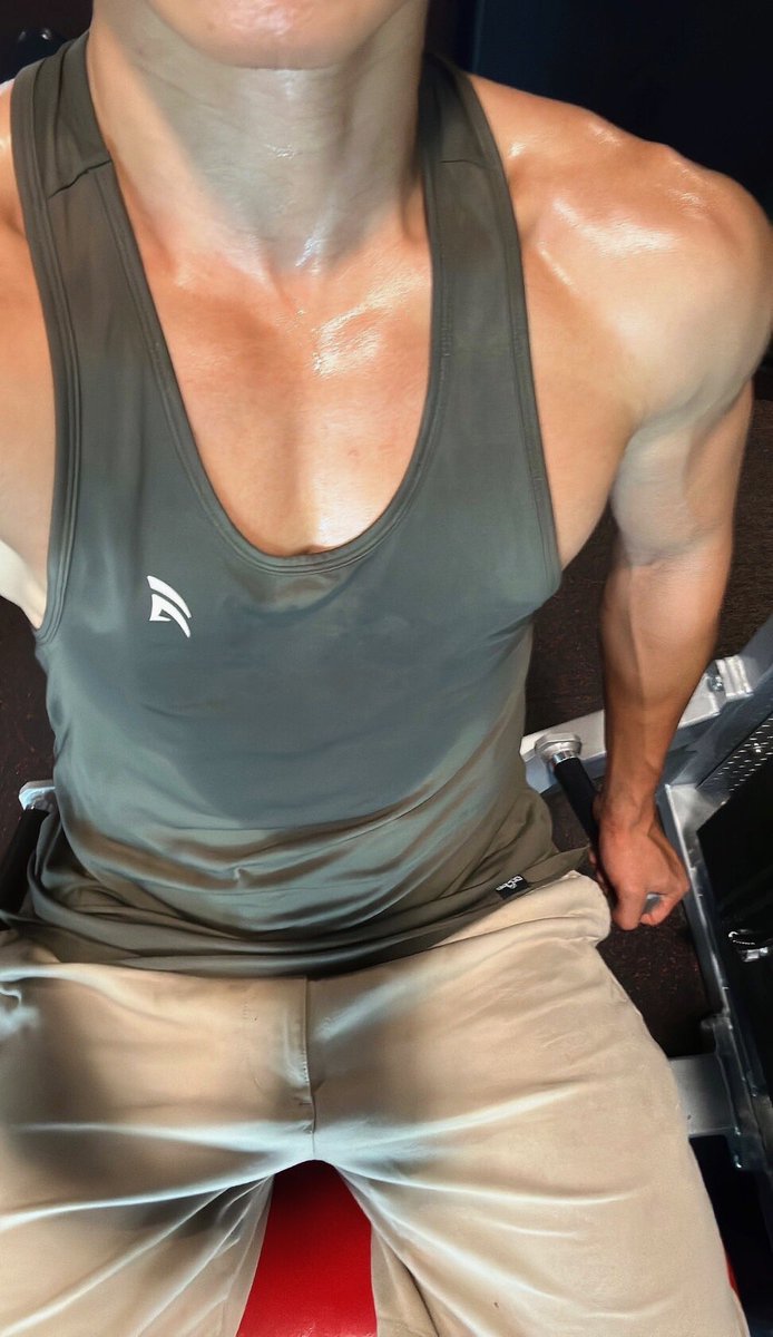 NaiLiu（奶綠 tweet media