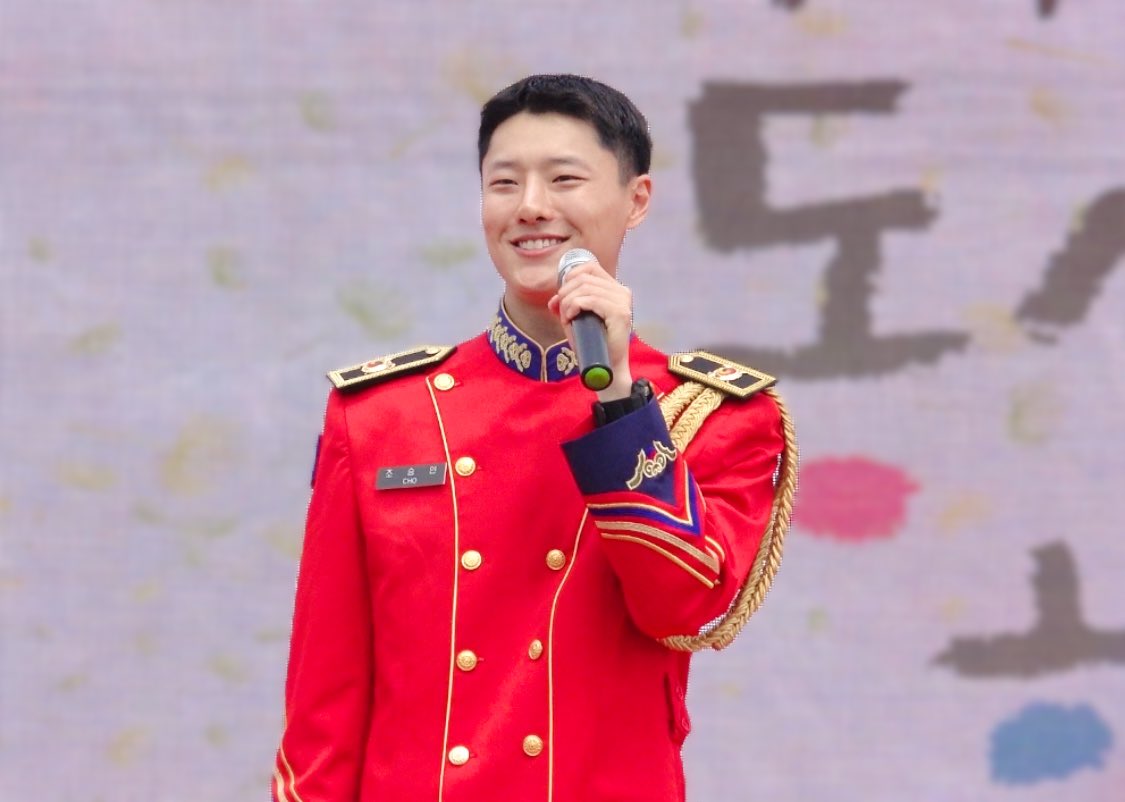 240525 국회동심한마당 우즈 조승연 4K full ver.
#woodz #조승연 #우즈
youtu.be/wc5QxRn4TAM?si…