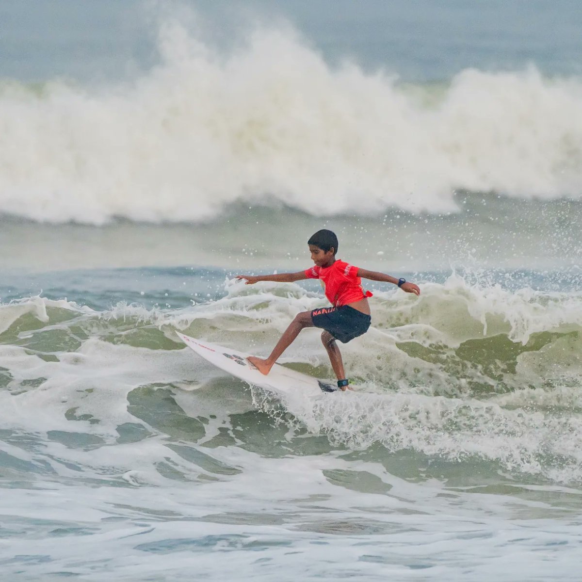 explurger's tweet photo. Here are some of the best shots from the Finals 🏄
Don't miss the waves 🌊
https://t.co/nx8dIxRNSP
#GetOutGetSocial #BornToExplurge #UrgeToExplore #Travel #IndianOpenOfSurfing #IOSurfing2024 #MantraSurfClub https://t.co/7QidjJQf6L