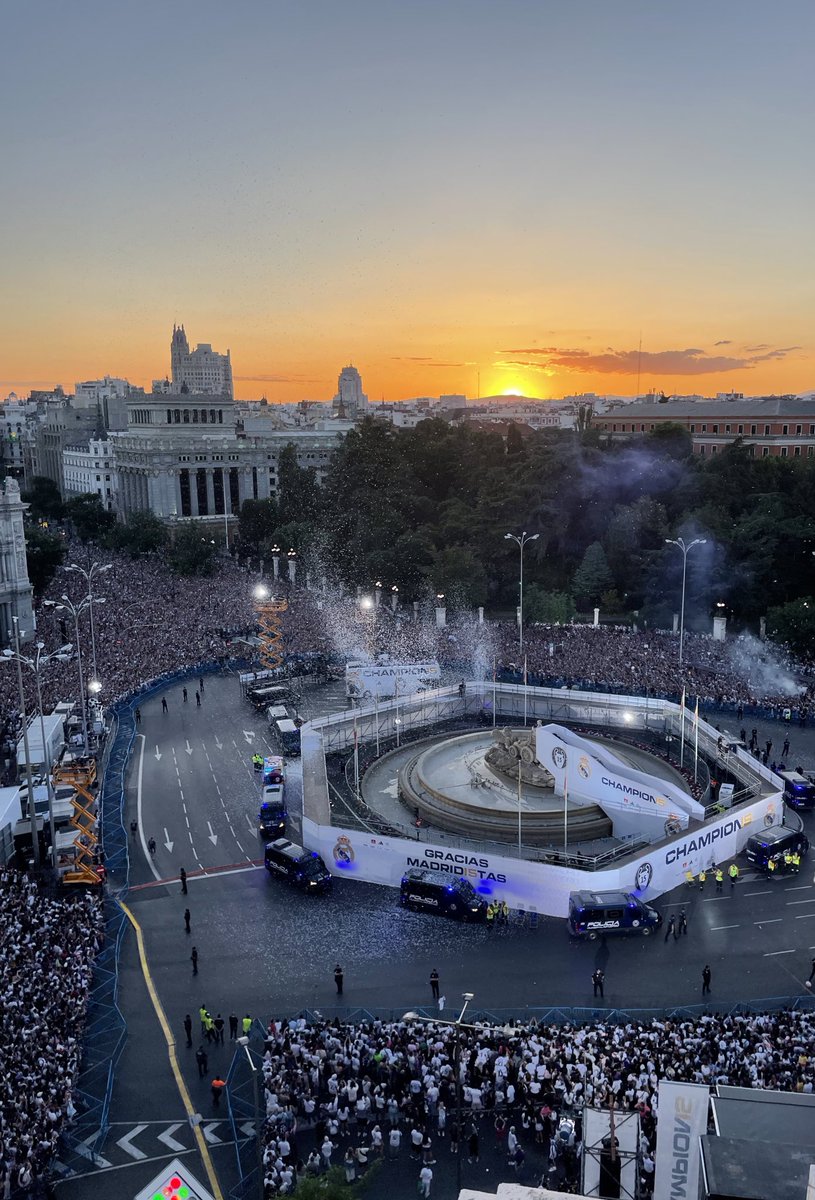 ams_0398's tweet photo. Y fuiste campeón de Europa una y otra vez. ¡Hala Madrid! 👏👏👏 https://t.co/BOVcKKhpkO