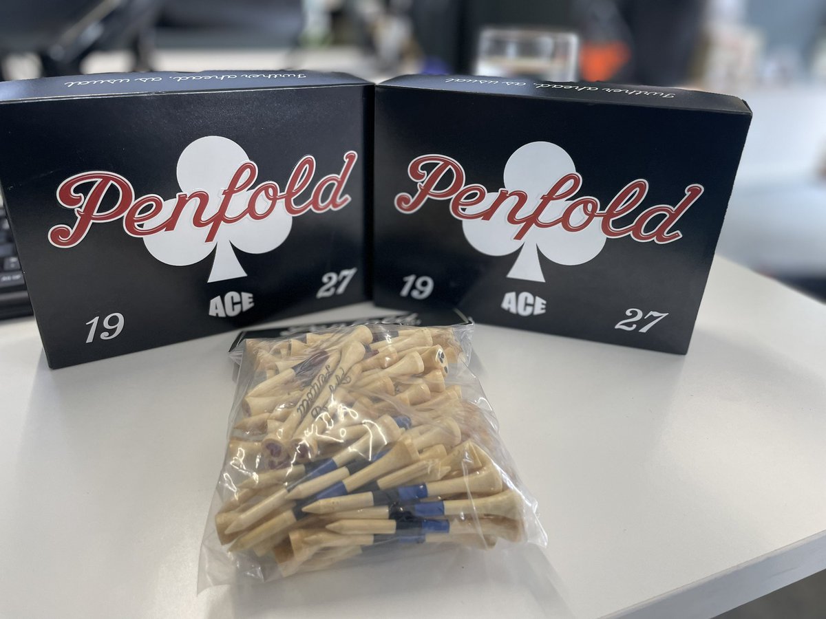 Motters23's tweet image. Delighted with these from @penfoldgolf. Can’t wait to get out and starting using them @CoptHeathGC. #Heritage