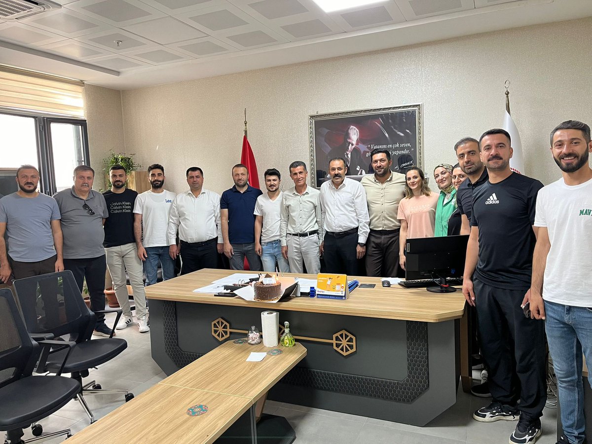 Hayırlı yaşlarınız olsun 🎂 <a href="/HayatiKisacik/">Hayati KISACIK</a>