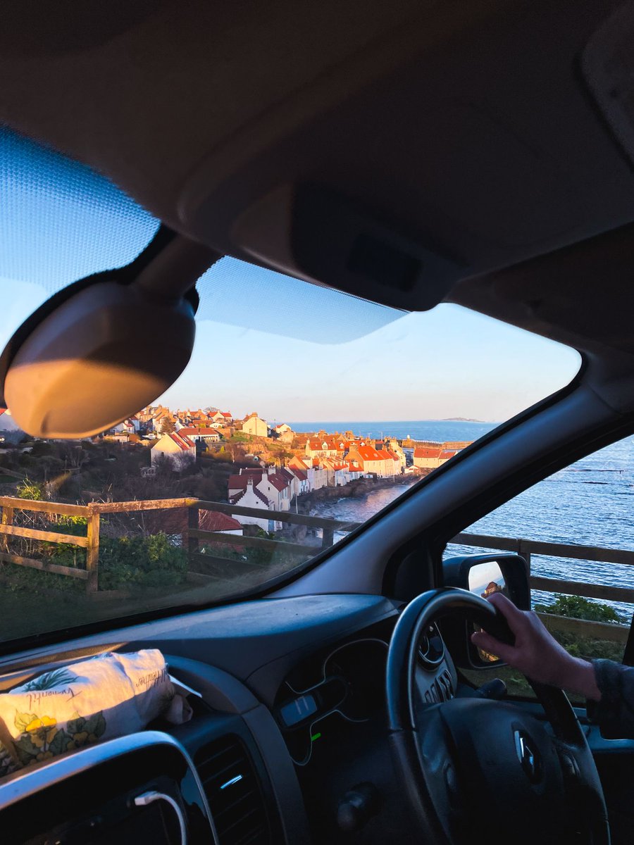 AbsoluteEscapes's tweet image. Yes, this is Scotland! 😍

Zoe, from the team, spent a few sunny days capturing the enchanting fishing villages of the East Neuk of Fife. Her photos of Pittenweem, Crail, and St Monans are simply stunning. ✨📸

Discover more: buff.ly/4e0FpG5 @welcometofife #LoveFife