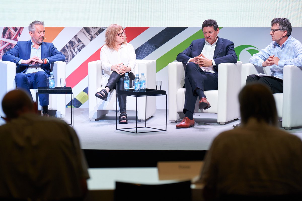 BIRworld's tweet image. 🌏Highlights #BIRCopenhagen2024 - #Textiles Division: “Change is coming” along the “bumpy” road towards #textilescircularity (...)

Read more 👉 bir.org/news-press/new…
