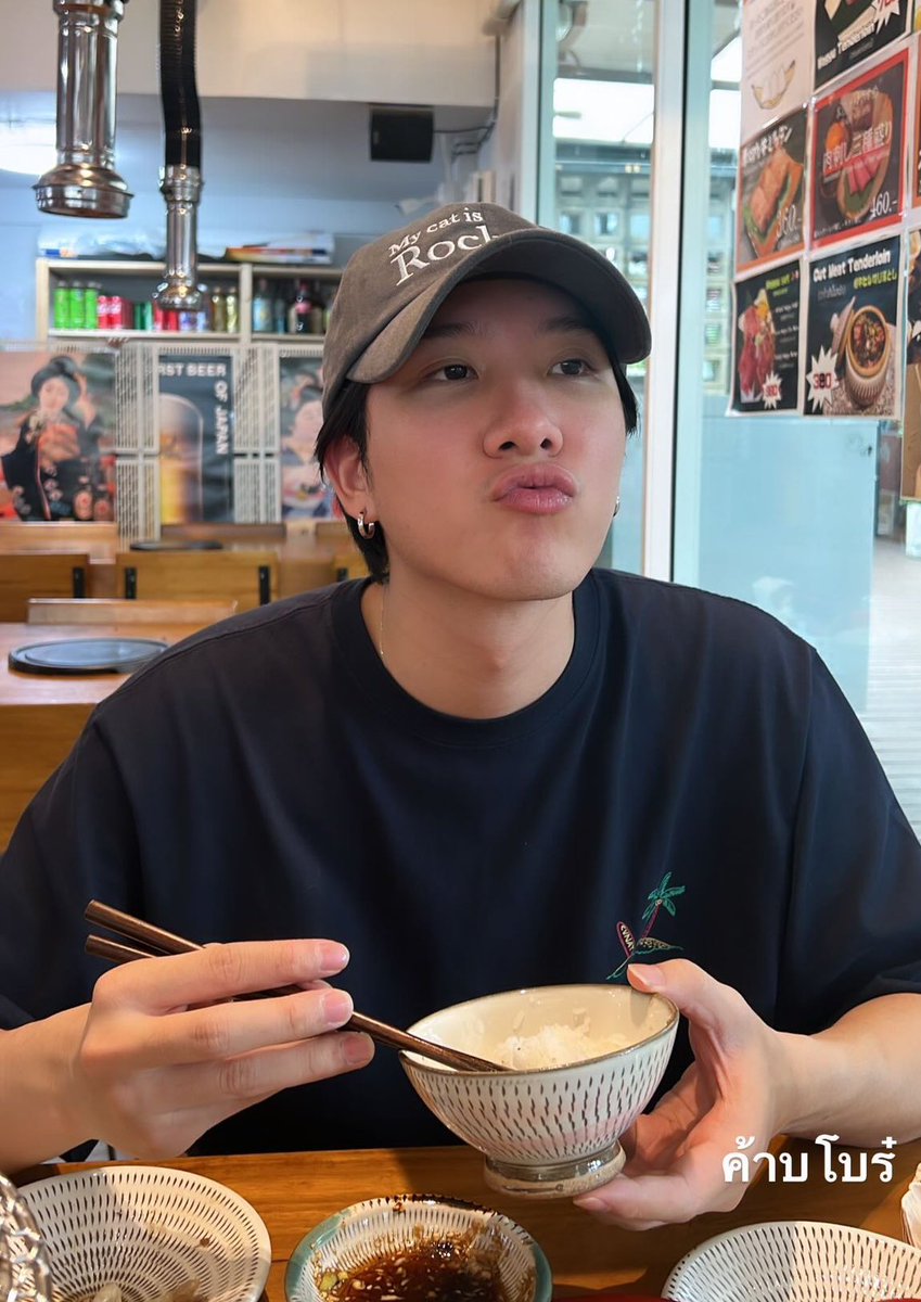 bvtterflyxv's tweet photo. Not a day without a 😗 he’s so cute

#Khaotungg https://t.co/TGrLzrddf5