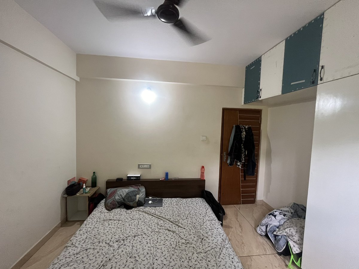 GaubaTanay's tweet photo. Looking for two flatmates to occupy 2 rooms in a 3BHK fully furnished Apartment. 

Location - 1st Block Koramangala https://t.co/CfzYRbp5SO