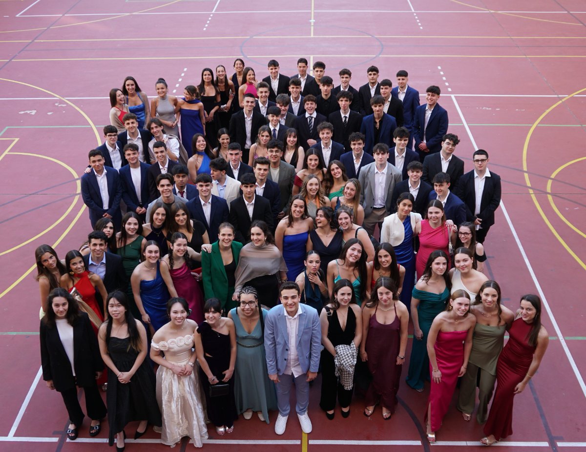 lestonnacbcn's tweet image. 📝🎓Molta sort als alumnes que es presenten a les PAU! És el moment de demostrar tot el que heu après aquests dos últims anys. Estem molt orgullosos de vosaltres i segurs que ho fareu molt bé! ✨🙌

#proves #pau2024  #universitat  #lestonnacbcn