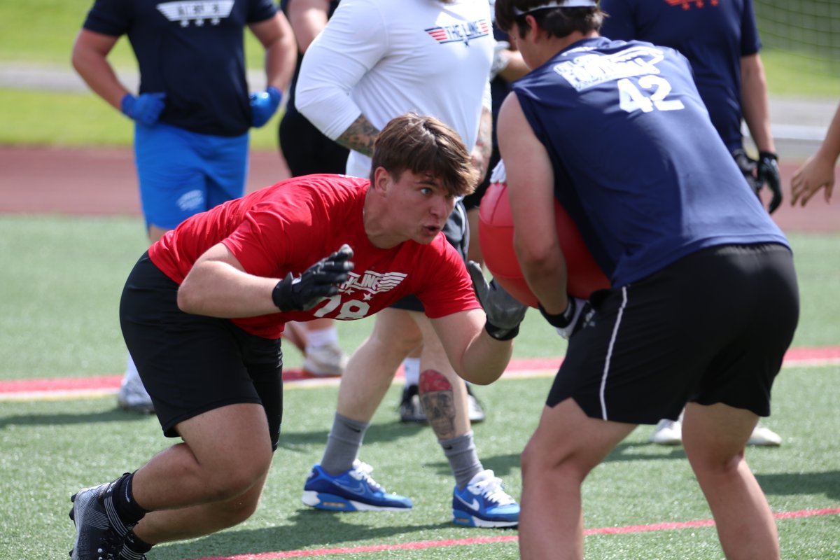 New: Check out the FREE Photo Gallery from Sunday's @RiseAndFireCamp Rise and Fire camp from Benedictine University @FISTFootball @Phouly31 @JordanWesty1 edgytim.rivals.com/galleries/8706