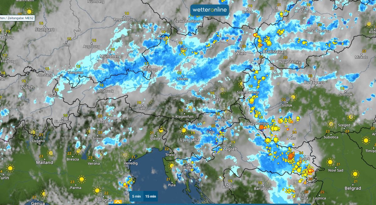Alpenweerman's tweet photo. Zoals verwacht hebben zich met het naar het NO trekkende hoogtelaag op de LMG in Oostenrijk en de NW #Balkan zware regen en #onweersbuien ontwikkeld. Lokaal kan er 50 tot 80 mm of meer aan neerslag vallen met gevaar op #overstromingen, #flashfloods en #modderstromen
https://t.co/GukDCwt4O5