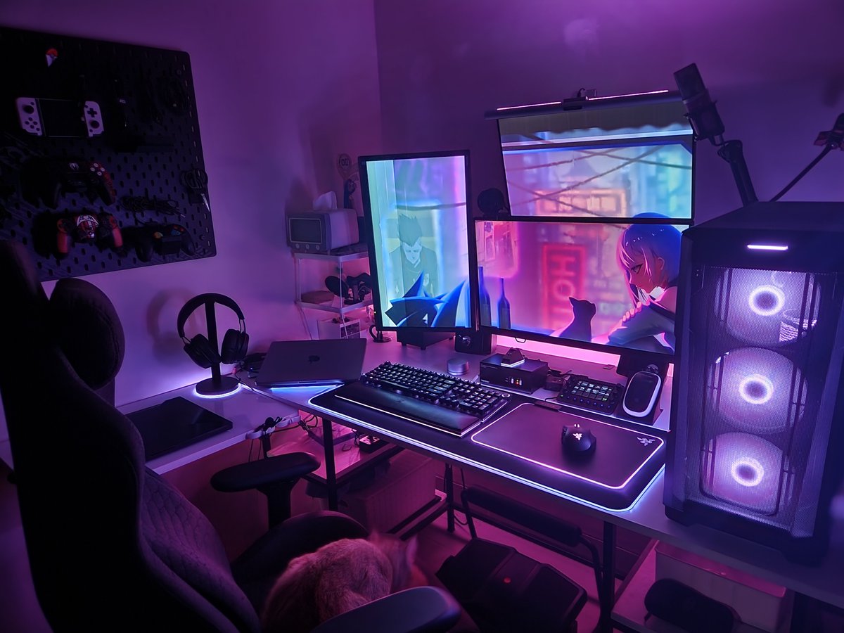 BagasN7's tweet image. 🎊 Giveaway 2 Monitor (24&quot; dan 22&quot;) 🎊

Let&apos;s go, lagi good mood abis gajian, kali ini aku mau giveaway 2 monitor dari setup lama ku. Masih bagus dan berfungsi dengan baik ya, terakhir ku pakai ga ada yang rusak sama sekali.

Berhubung course bulan Mei udah ku giveaway lewat…