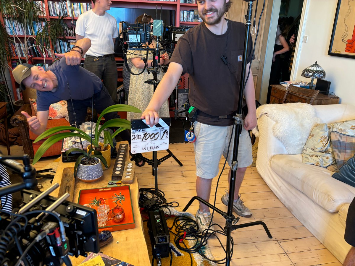 BlackCamelPic's tweet photo. Sun, smiles and even some fizz for our 1000th slate on AN T-EILEAN/THE ISLAND! 

We cannot believe how fast the shoot is flying by, but we're doing our best to celebrate every fantastic day. Congrats to our fab cast &amp; crew! Slàinte 🥂
@screenscots @bbcalba @MGALBA @all3media_int https://t.co/PdORean7Gh