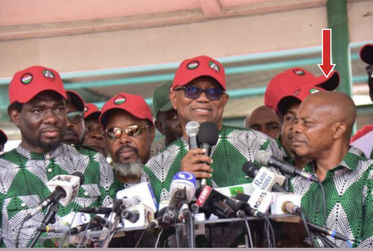 renoomokri's tweet image. ₦494,000 is more than sixteen times the current minimum wage of ₦30,000. If the Federal Government accepts that as the new minimum wage, and Nigeria's production capacity does not also increase times sixteen, it will lead to the mother of all inflation that will destroy the…